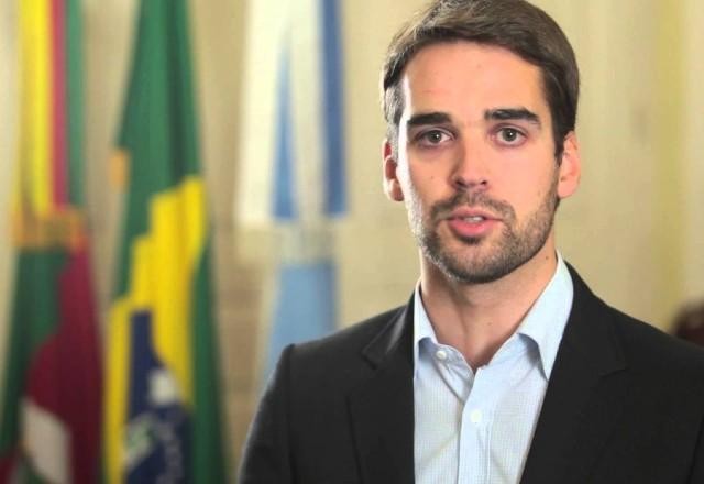 Imagem da noticia Eduardo Leite anuncia ser pré-candidato à presidência pelo PSD