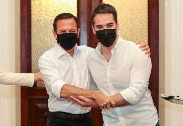 Imagem da noticia "Gesto importante", diz Leite sobre desistência de Doria
