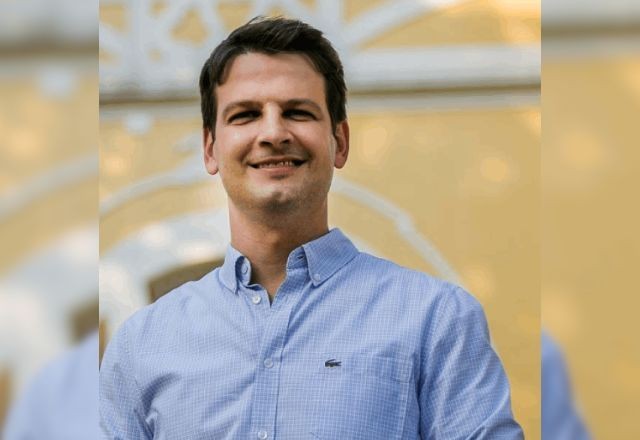 Imagem da noticia Eduardo Pimentel (PSD) vence Cristina Graeml (PMB) e é eleito prefeito de Curitiba