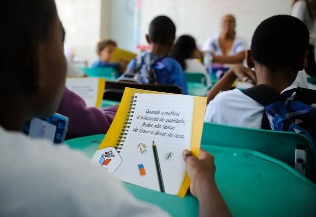 Imagem da noticia Quase 9 milhões de brasileiros de 18 a 29 anos não concluíram a educação básica