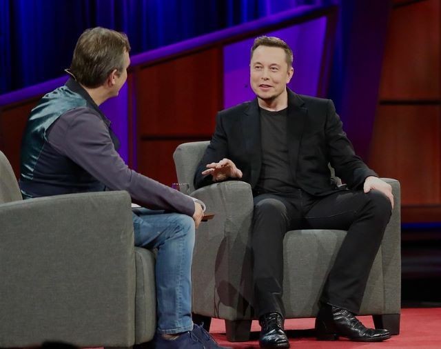 Imagem da noticia Musk pede impeachment de Alexandre de Moraes e o chama de "Darth Vader do Brasil"