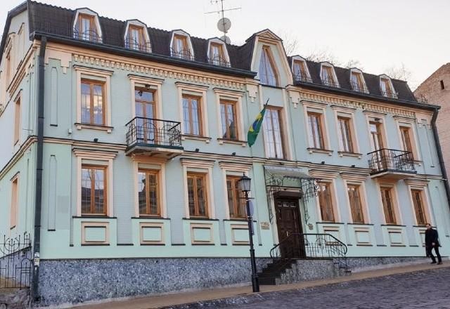 Imagem da noticia Embaixada orienta brasileiros a deixar Donetsk e Luhansk, na Ucrânia