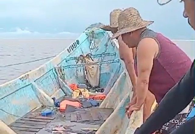 Imagem da noticia Barco com corpos em decomposição é encontrado à deriva no Pará