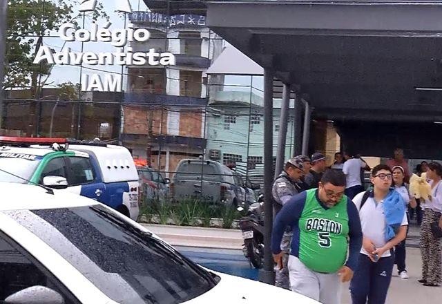Imagem da noticia Aluno de 12 anos é apreendido após ataque a faca em escola de Manaus