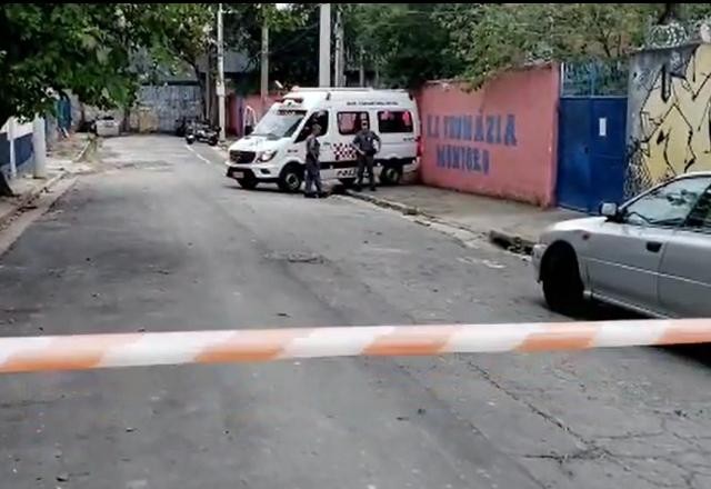 Imagem da noticia Com a faca e o sangue nas mãos