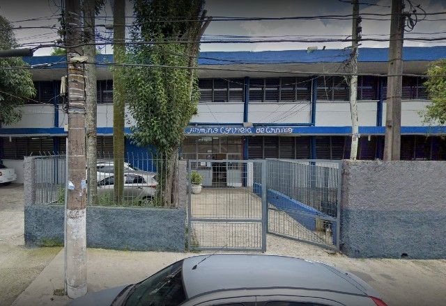 Imagem da noticia Carro da equipe de segurança de Lula é roubado no local de votação do presidente