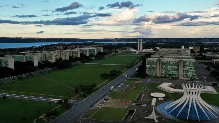 Imagem da noticia Governo Federal desbloqueia R$ 1,7 bilhão do Orçamento