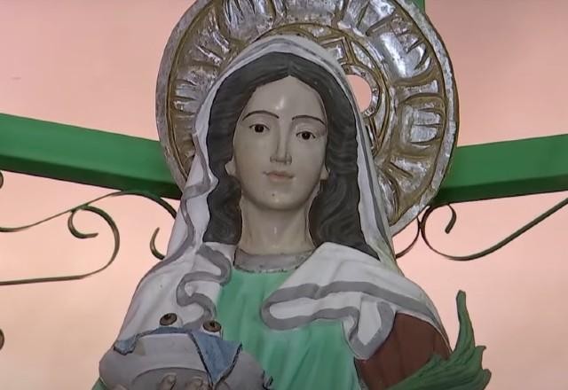 Imagem da noticia Fiéis celebram dia de Santa Luzia, protetora dos olhos, em Caruaru
