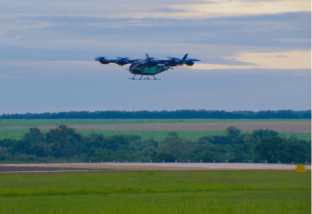 Imagem da noticia Embraer realiza primeiro voo com Eve, protótipo de "carro voador"