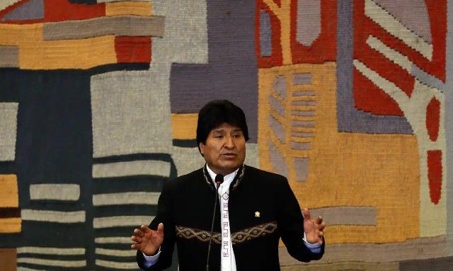 Imagem da noticia Evo Morales acusa presidente da Bolívia de simular tentativa de golpe 