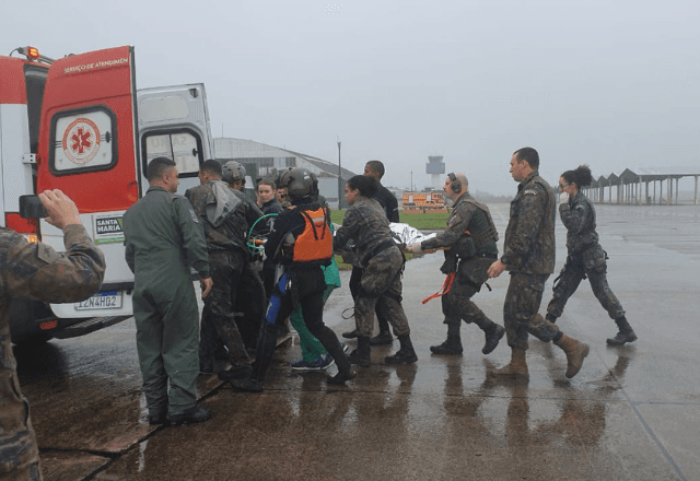 Imagem da noticia Vídeo: criança de dois anos é resgatada pela FAB no Rio Grande do Sul