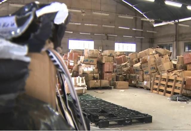 Imagem da noticia Polícia interdita fábrica de roupas falsificadas na Grande São Paulo