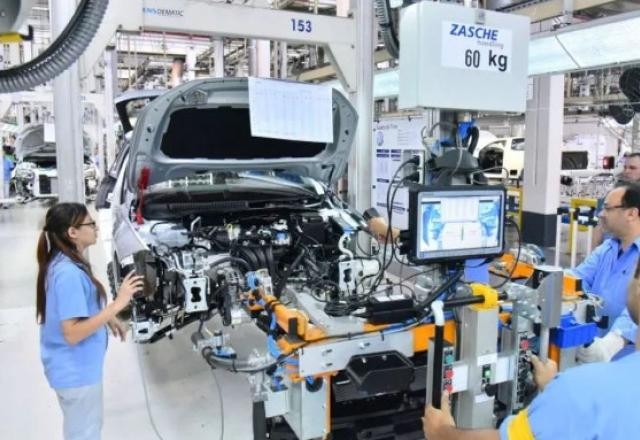 Imagem da noticia Volkswagen anuncia layoff para 800 trabalhadores em fábrica de Taubaté (SP)