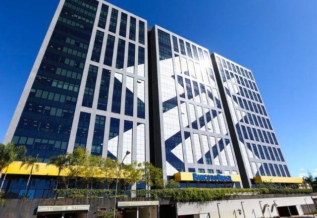 Imagem da noticia Agenda do Poder: PF investiga fraudes em consórcios do Banco do Brasil