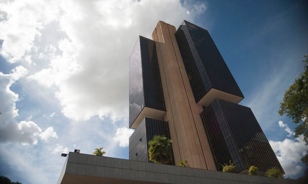 Imagem da noticia Funcionários do Banco Central decretam greve para o dia 11 de janeiro