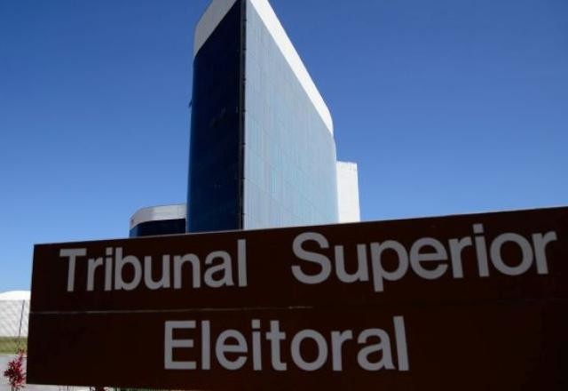 Imagem da noticia TSE exonera servidor, que busca PF e relata suposta falha em inserções