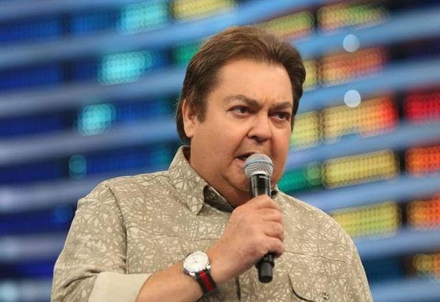 Faustão recebe alta após transplante de coração