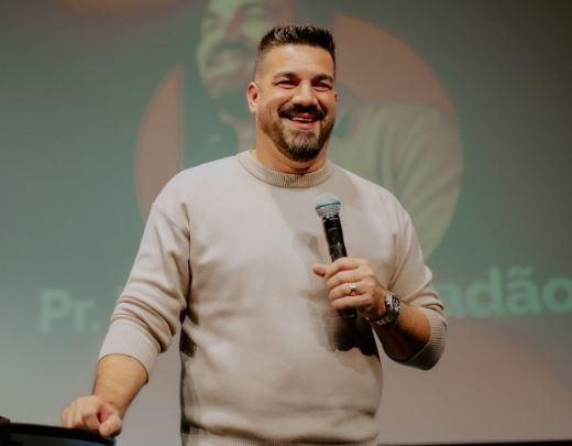 Imagem da noticia Pastor Felippe Valadão é indiciado por intolerância religiosa 