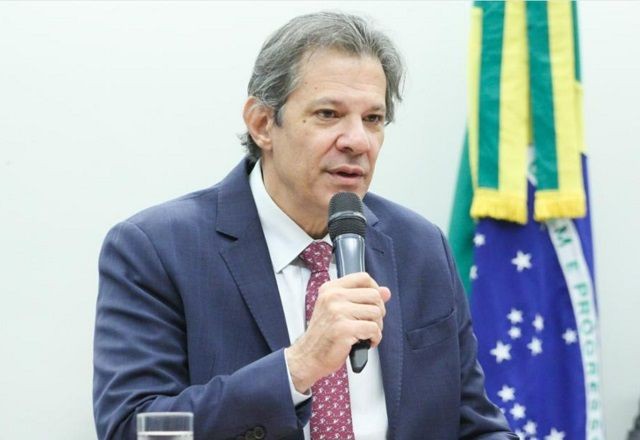 Imagem da noticia Prazo para aprovar regulamentação da reforma tributária na Câmara é "totalmente factível", diz Haddad