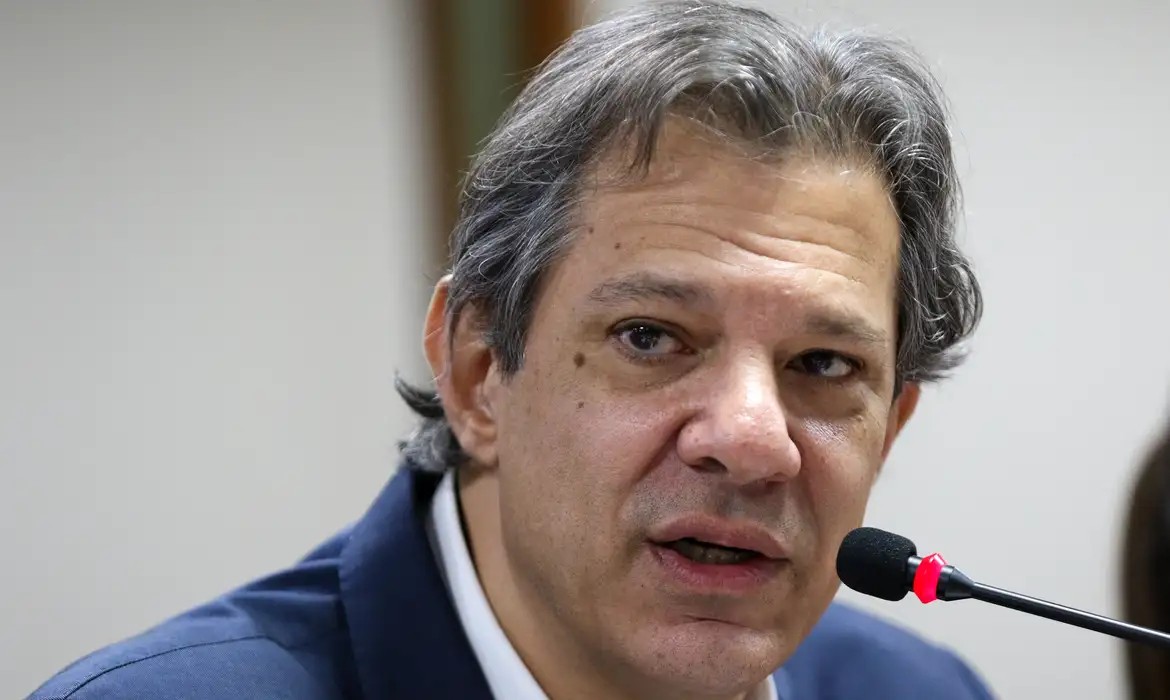 Imagem da noticia Haddad atrela desoneração à reforma da Previdência e cobra responsabilidade fiscal