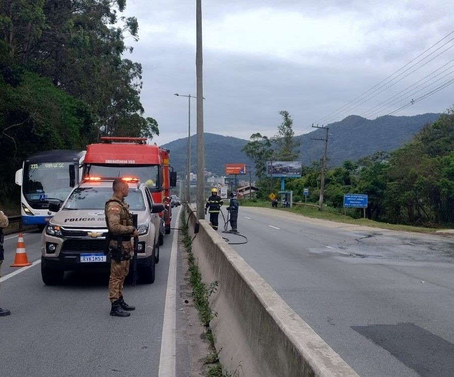 Incêndios criminosos geram caos em Florianópolis