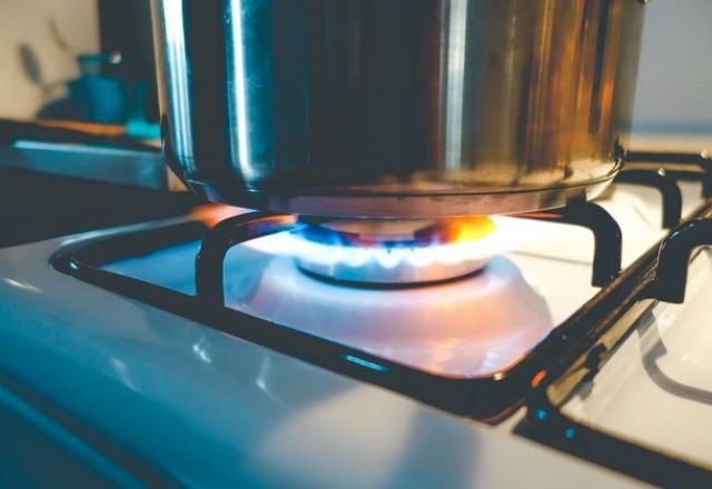 Imagem da noticia Preço de gás de cozinha sobe e média nacional chega a 10% do salário mínimo