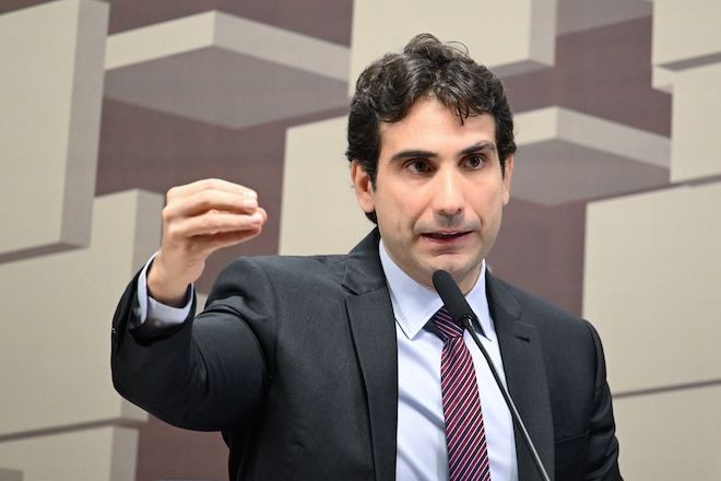 Imagem da noticia Galípolo diz que afastamento de servidores do BC ligados ao Master foi “gravíssimo”