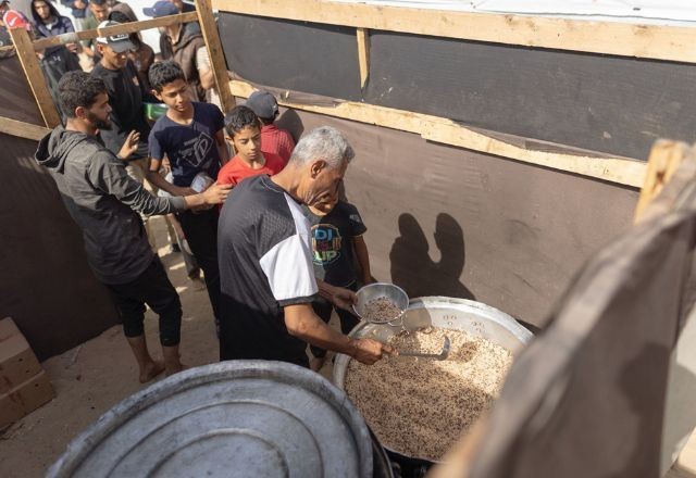 Imagem da noticia ONU suspende distribuição de ajuda humanitária em Rafah por falta de suprimentos