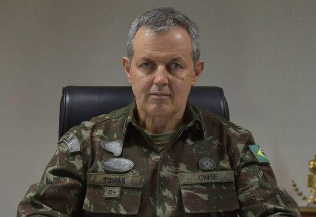 Imagem da noticia Comandante do Exército diz que resultado das eleições foi indesejado