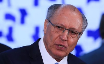 Alckmin diz que deixará o Ministério do Desenvolvimento em 4 de abril