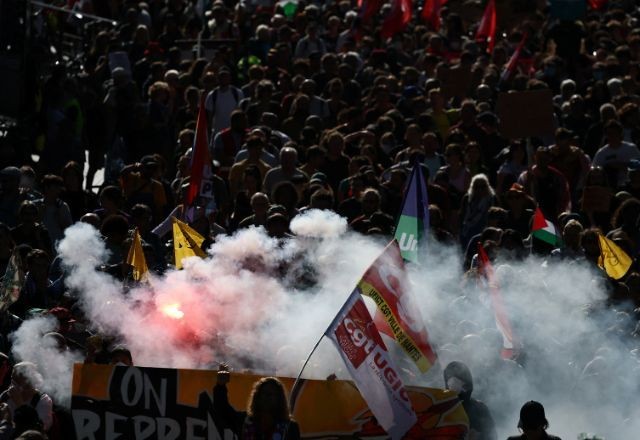 Imagem da noticia Saiba o que pedem os trabalhadores em greve na França