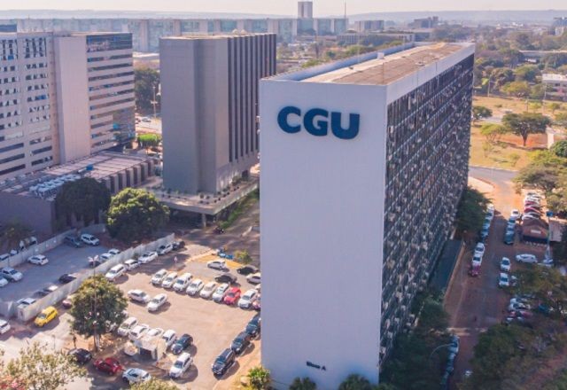 Imagem da noticia Greve de servidores da Controladoria-Geral da União impacta auditoria de "emendas Pix"
