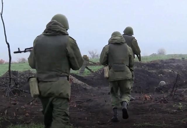 Imagem da noticia Rússia ordena retirada de tropas de Kherson, na Ucrânia