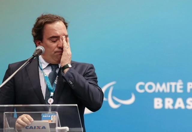 Imagem da noticia Ex-presidente da Caixa se compara a Kevin Spacey: "Sou inocente"