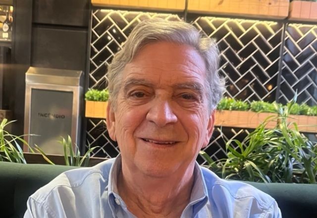 Imagem da noticia Produtor e diretor musical Guto Graça Mello morre aos 78 anos no Rio