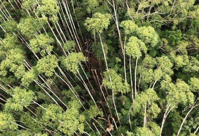 Helicóptero desaparecido é encontrado em Paraibuna (SP)