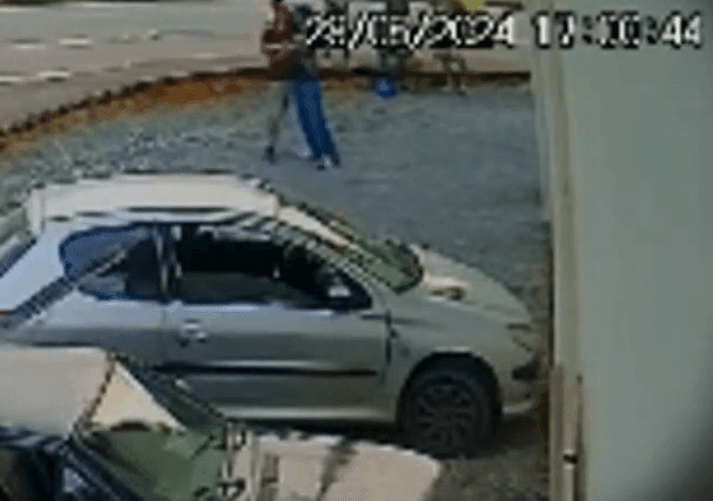 Imagem da noticia Homem que esfaqueou pessoa por sentar perto de sua mochila é preso