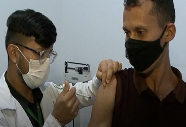 Imagem da noticia Covid-19: Estudo confirma importância das doses de reforço; entenda