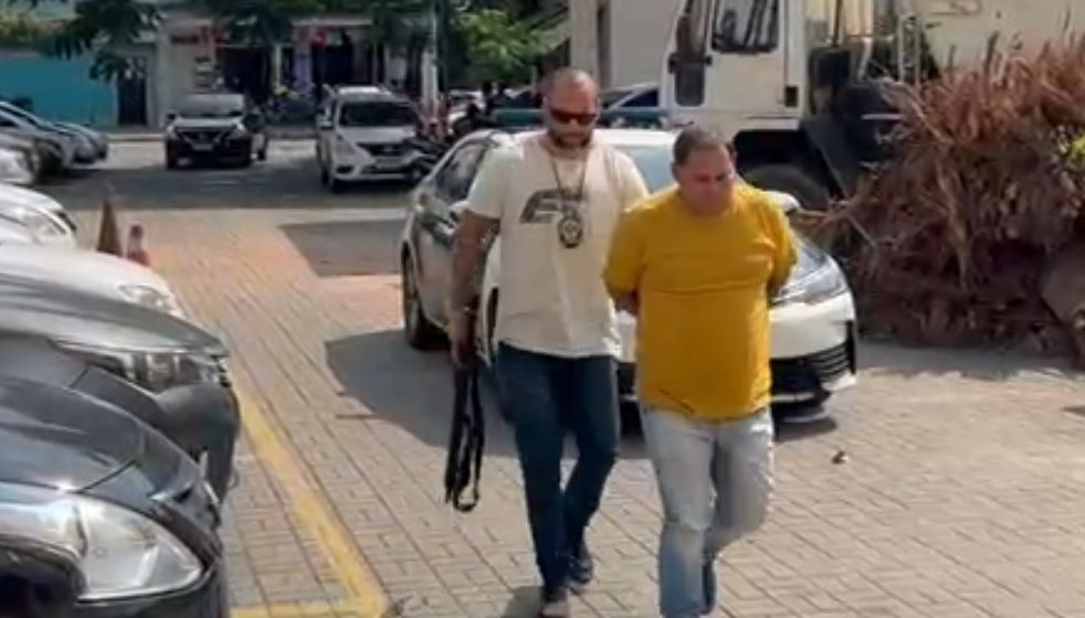 Imagem da noticia Suspeito de matar ex-cunhado por não aceitar namoro entre primos se entrega à polícia