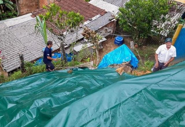 Imagem da noticia Temporais deixam ao menos 19 mortos no litoral de São Paulo