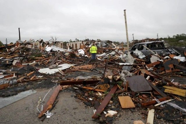 Imagem da noticia Tornados deixam ao menos quatro mortos em Oklahoma, nos Estados Unidos