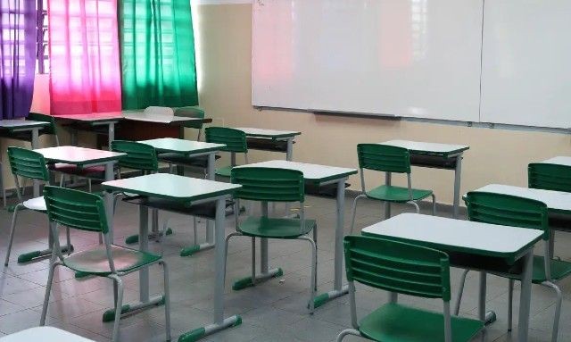 Imagem da noticia Aulas são suspensas em Porto Alegre após volta das chuvas