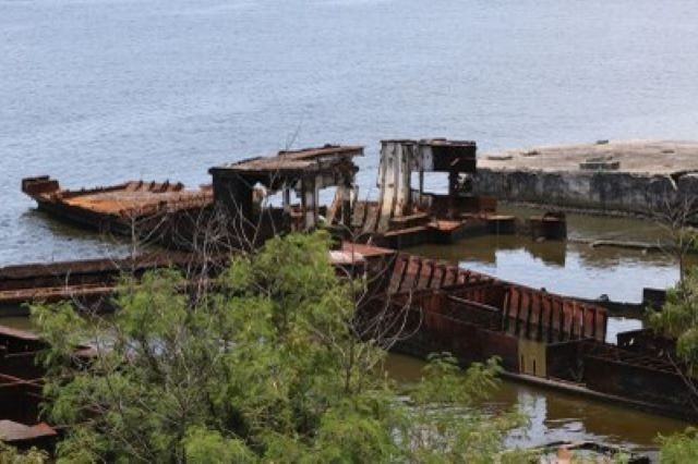 Imagem da noticia Baía de Guanabara, no Rio de Janeiro, sofre com barcos abandonados
