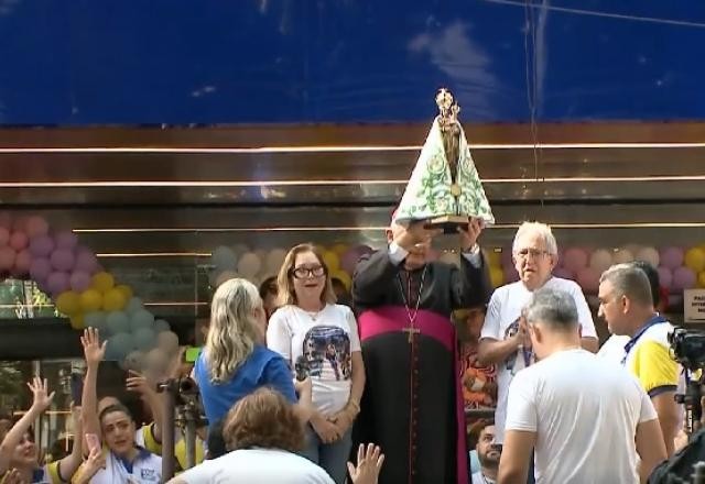 Imagem da noticia Círio de Nazaré: imagem Nossa Senhora percorre ruas de Belém e região metropolitana