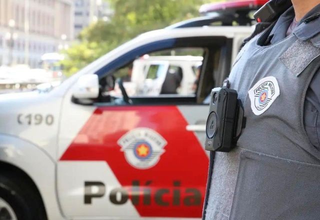 Imagem da noticia Policial Militar usa arma como brinquedo sexual e tem porte cassado