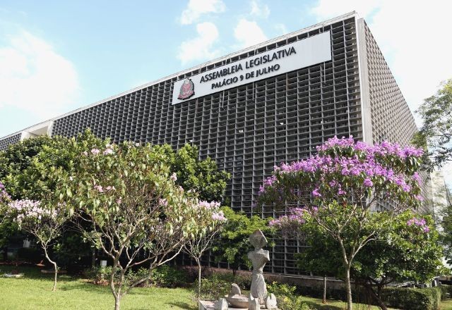 Imagem da noticia  Professor é preso em flagrante por importunação sexual dentro da Assembleia Legislativa de SP