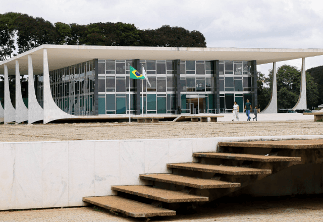 Imagem da noticia Supremo adia julgamento sobre restrições à laqueadura e vasectomia