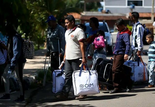 Imagem da noticia Ibaneis sanciona política para acolhimento de imigrantes no Distrito Federal
