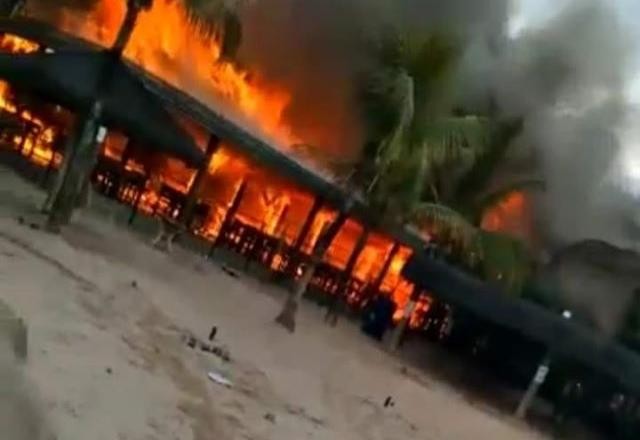 Imagem da noticia Vídeo: incêndio atinge resort de luxo em Rio Quente, no sul de Goiás