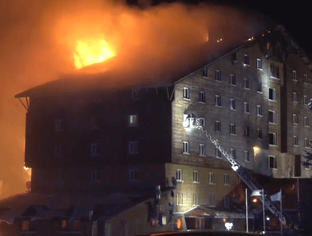 Imagem da noticia Incêndio em hotel mata 76 pessoas e deixa ao menos 51 feridos na Turquia